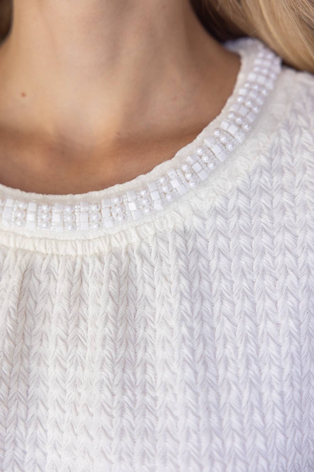 36017 Pearl Neck Trim Textured Solid Knit Top