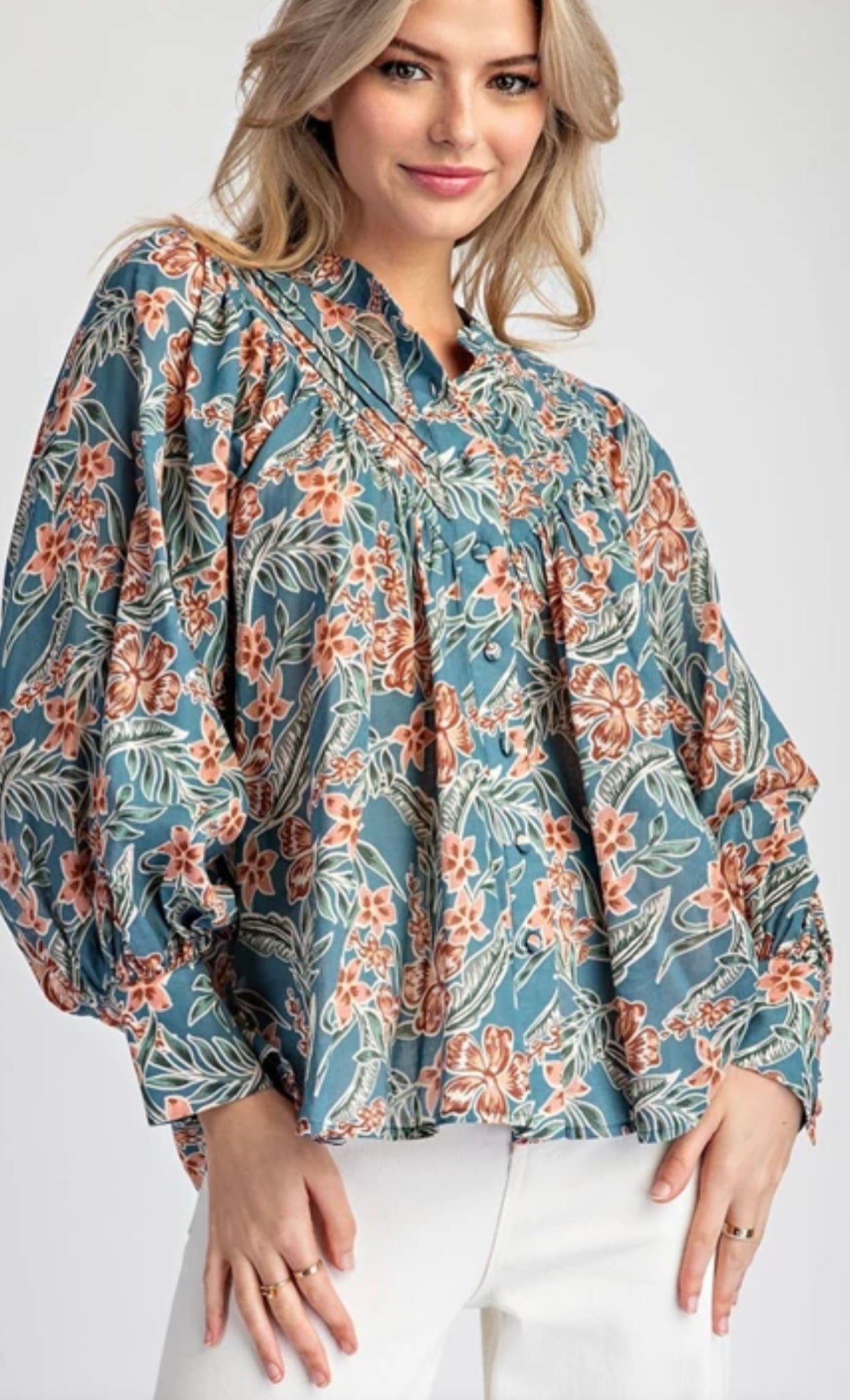 Retro printed vintage blue top