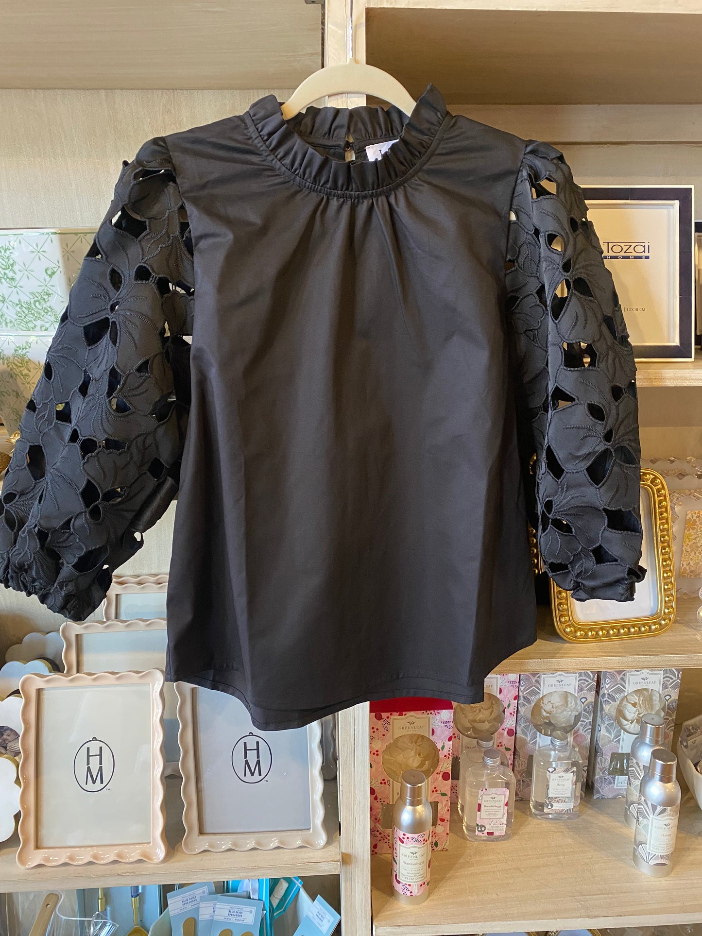 Black eyelet detail l/s top