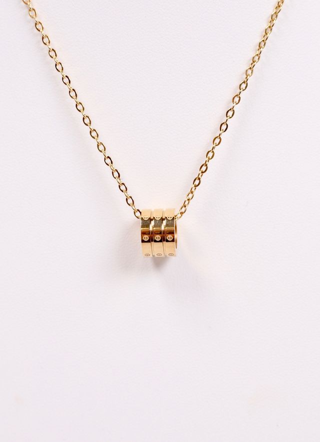 Andres Necklace with Charm