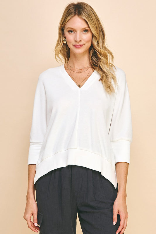 White V-neck 3/4 Sleeve Top