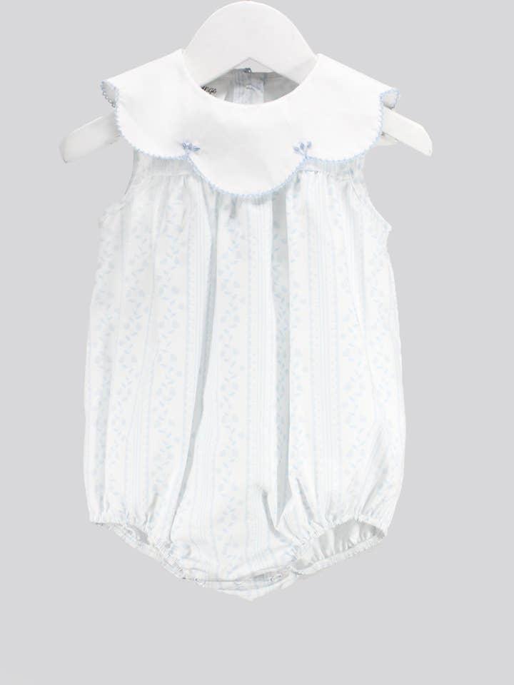 Scalloped Blue Aria Bubble