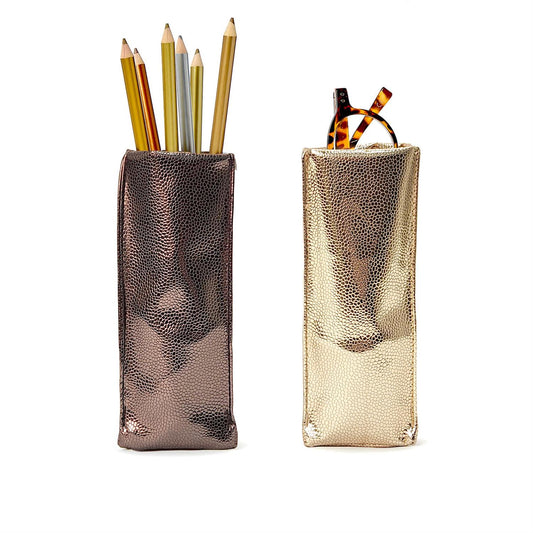 Metallic eyeglass holder