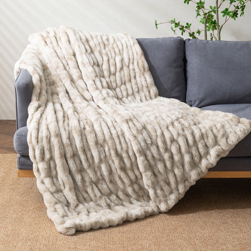 Mallow Faux Fur Throw 50x60