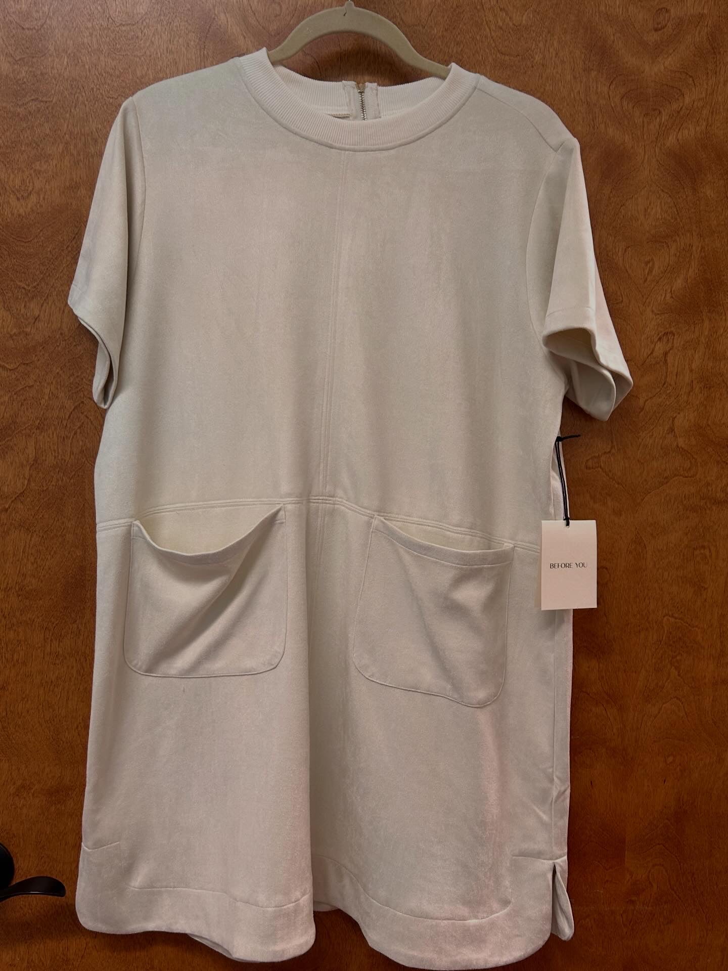 Short Sleeve Shift Dress