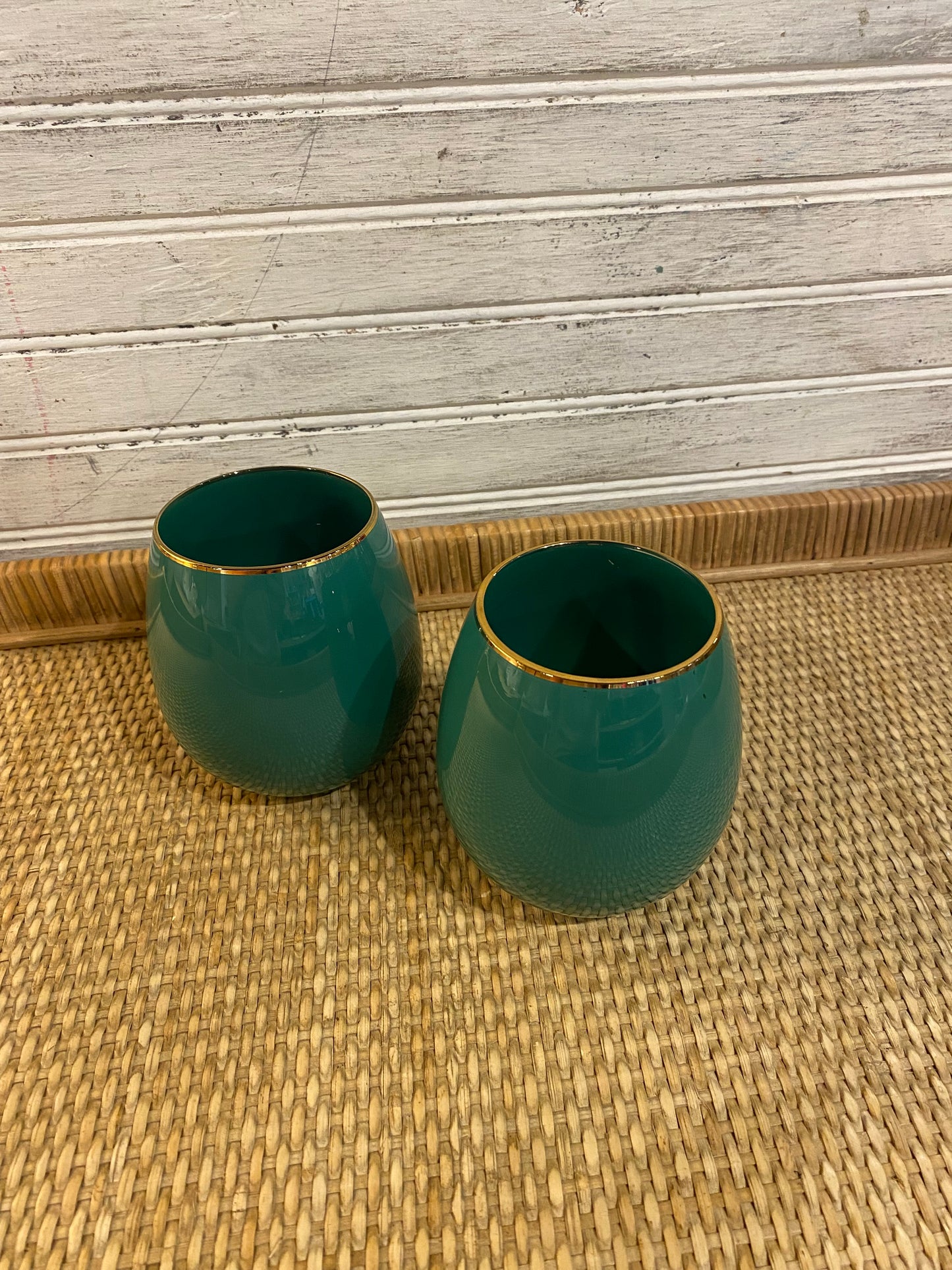 Stemless wine glass