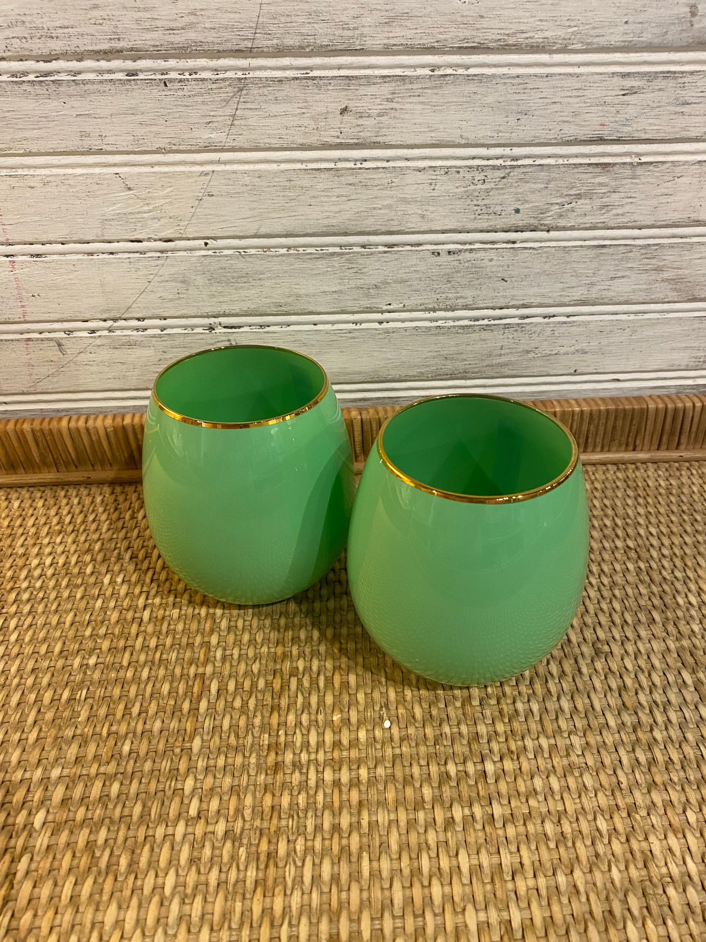 Stemless wine glass