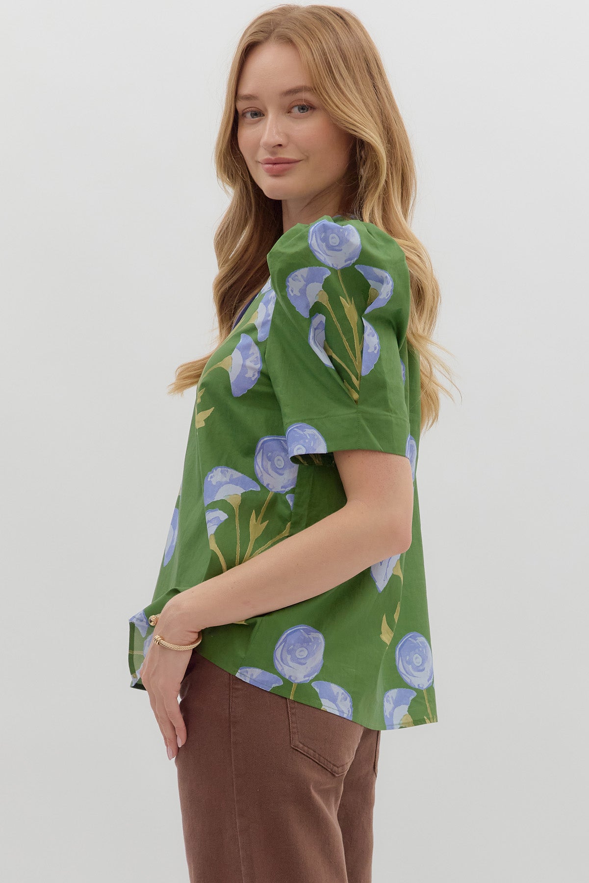Puff sleeve split neck Top