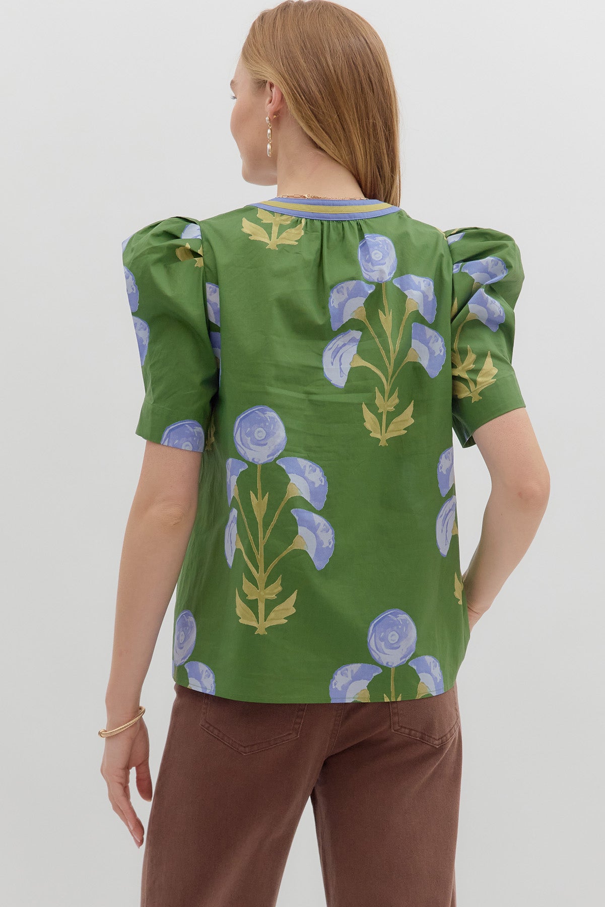 Puff sleeve split neck Top