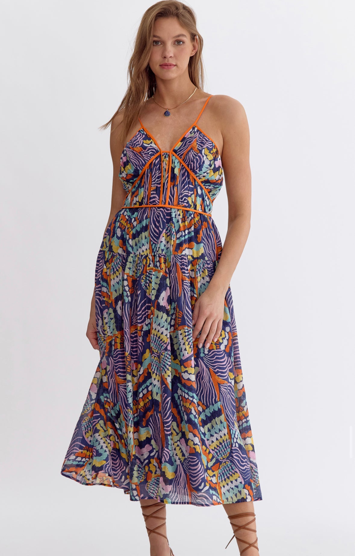 printed sleeveless maxi dress featuring trim detail