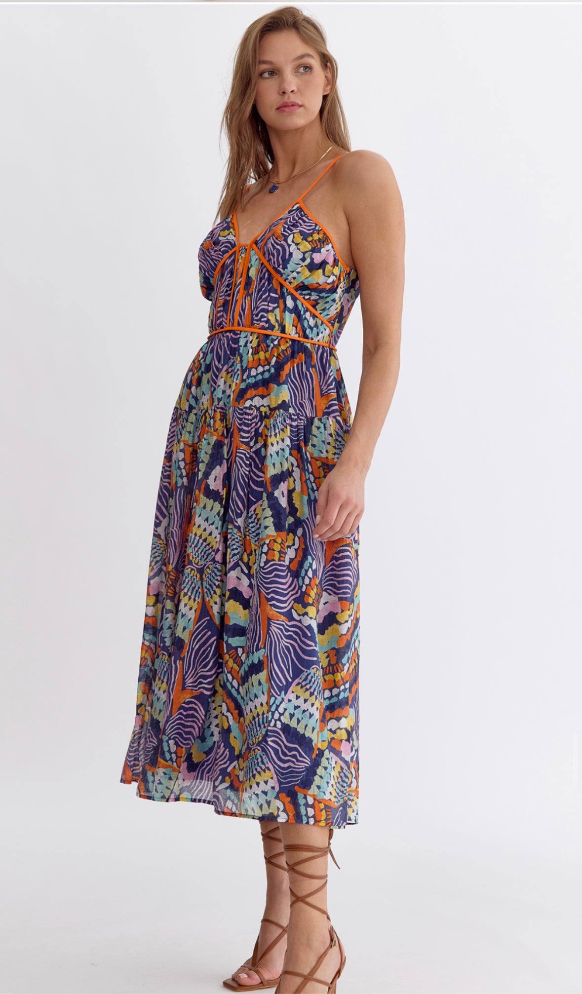 printed sleeveless maxi dress featuring trim detail