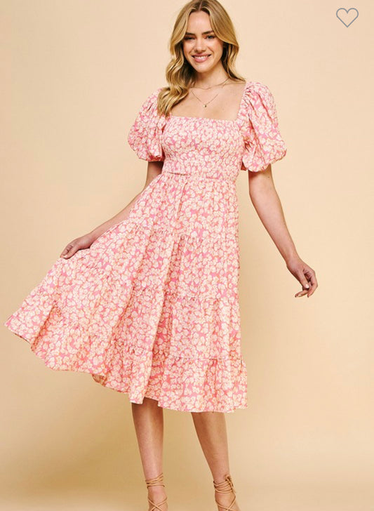 Puff sleeve tiered midi dress