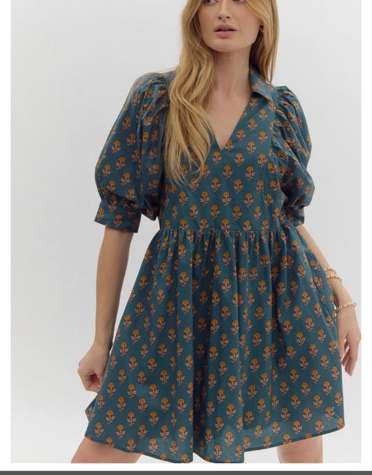 Floral dress v neck
