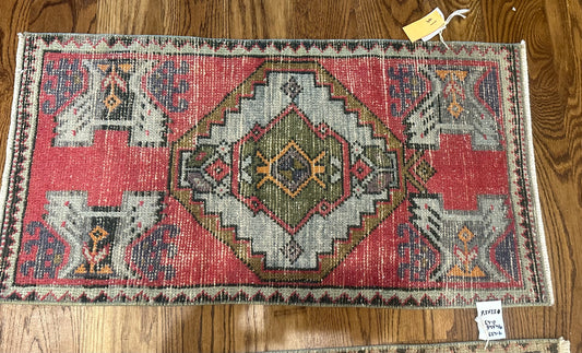 001 - Turkish Mini 3.2 x 1.7