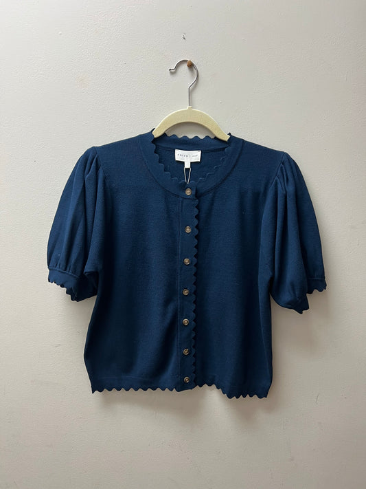 SS Scallop Trim Button Down Top