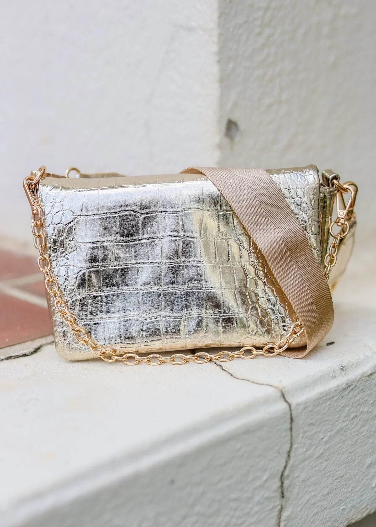Dakota Crossbody