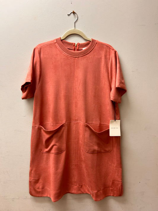 Short Sleeve Shift Dress