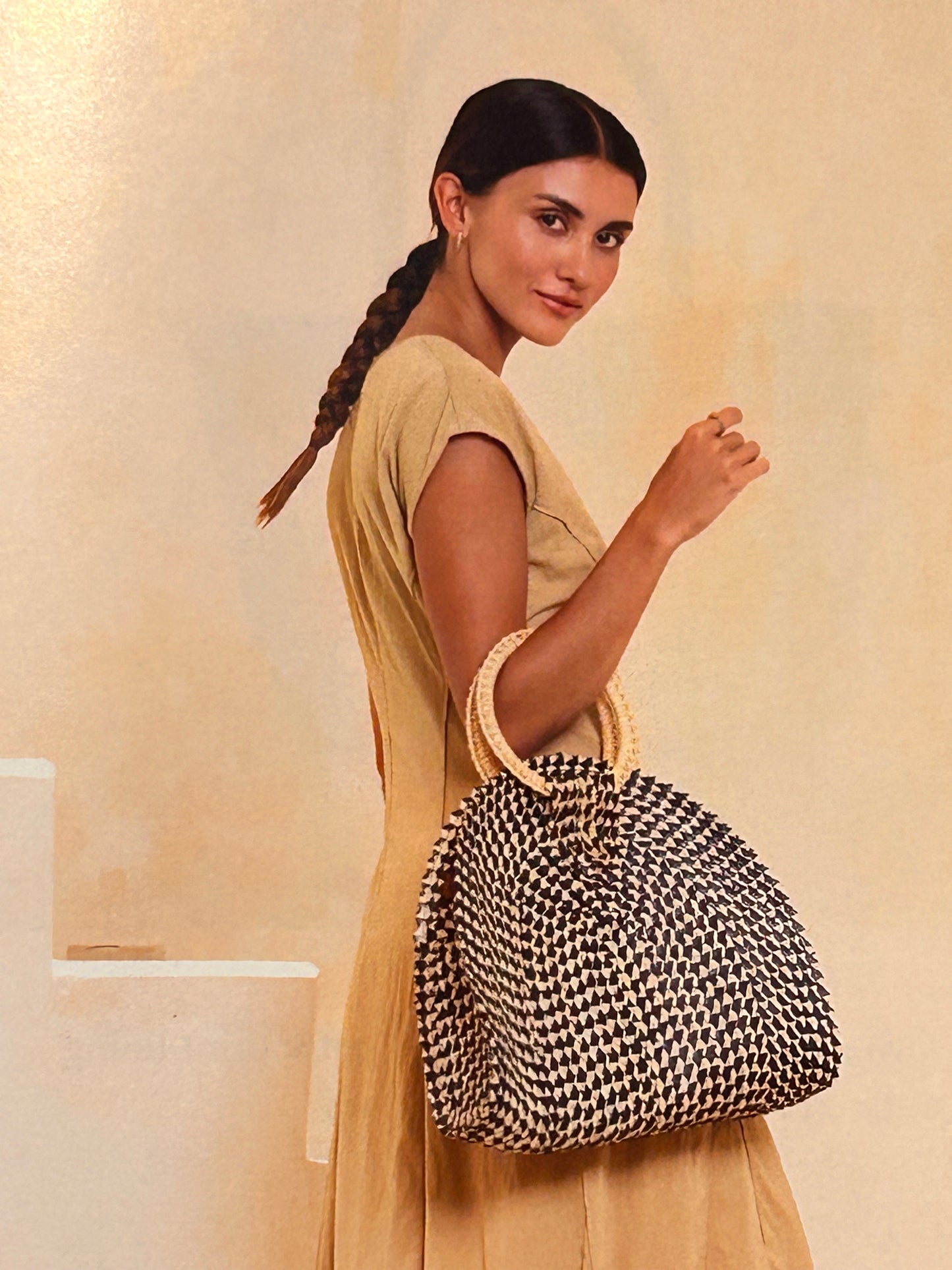 Palm Leaf Handbag with Round Handle